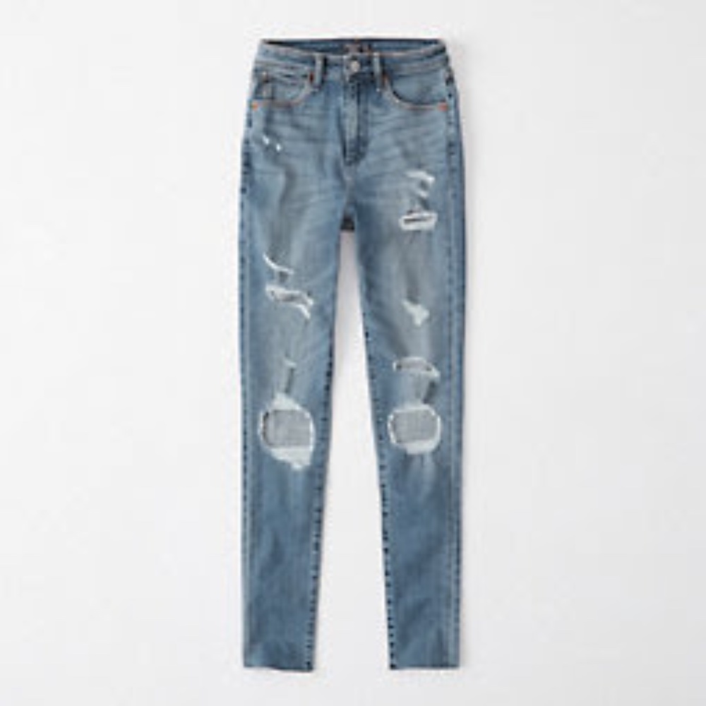 Abercrombie Ripped High Rise Jeans NWT